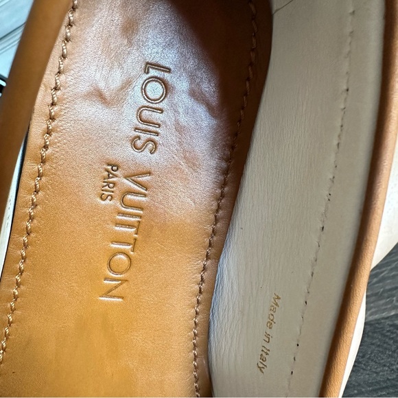 Size 37.5 LOUIS VUITTON WHITE BROWN LOAFERS - Picture 9 of 17